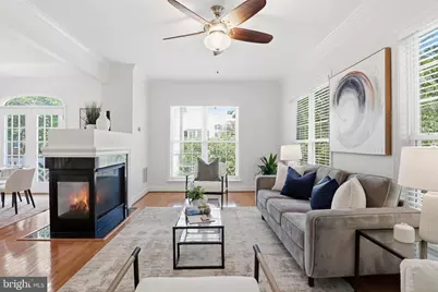 2409 Huntington Park Drive, Alexandria, VA 22303 - Photo 12