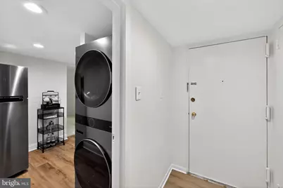 1533 Northgate Square #11B, Reston, VA 20190 - Photo 4