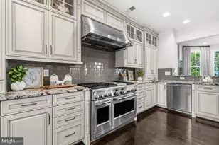 6511 Bull Run Woods Trail, Centreville, VA 20120 - Photo 22