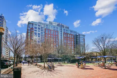 11256 Chestnut Grove Square, Reston, VA 20190 - Photo 48