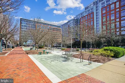 11256 Chestnut Grove Square, Reston, VA 20190 - Photo 34