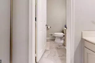 5105 Kenside Ct, Annandale, VA 22003 - Photo 26