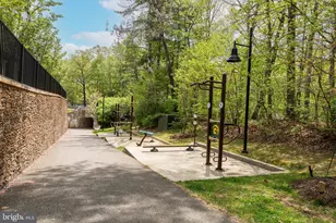 1669 Bandit Loop, Reston, VA 20190 - Photo 36