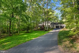 3121 Trenholm Dr, Oakton, VA 22124 - Photo 96