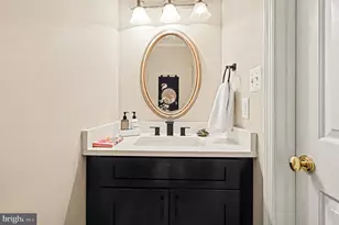 511 Council Ct NE, Vienna, VA 22182 - Photo 14