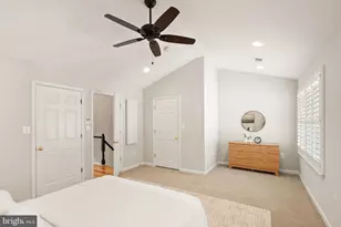 4127 Fairfax Center Creek Dr, Fairfax, VA 22030 - Photo 32