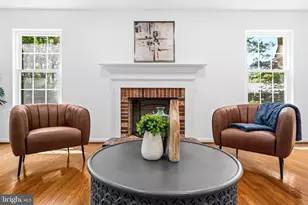 3979 Burning Bush Ct, Fairfax, VA 22033 - Photo 6