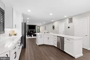 13804 Stonefield Dr, Clifton, VA 20124 - Photo 10