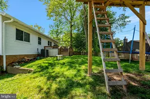 7212 Galgate Dr, Springfield, VA 22153 - Photo 32