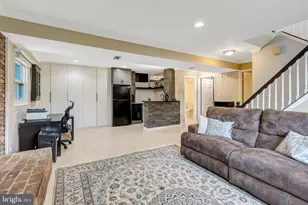 7212 Galgate Dr, Springfield, VA 22153 - Photo 22