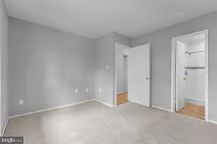 9834 Sweet Mint, Vienna, VA 22181 - Photo 12