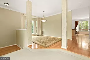 12489 Lucas Dr, Fairfax, VA 22033 - Photo 6