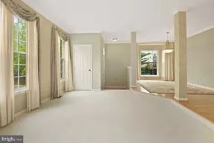 12489 Lucas Dr, Fairfax, VA 22033 - Photo 4