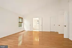 12489 Lucas Dr, Fairfax, VA 22033 - Photo 20