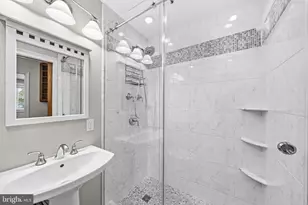 8927 Cromwell Dr, Springfield, VA 22151 - Photo 42