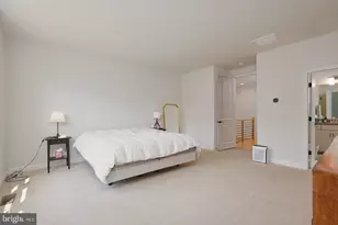 12305 W Oaks Dr, Fairfax, VA 22030 - Photo 20