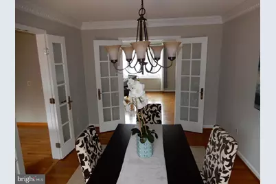 7115 Warbler Lane, McLean, VA 22101 - Photo 8