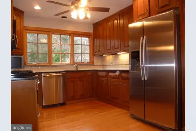7115 Warbler Lane, McLean, VA 22101 - Photo 14