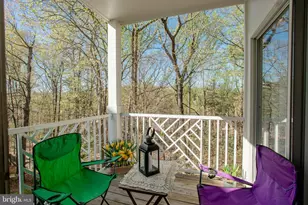 5932 Founders Hill Dr, Alexandria, VA 22310 - Photo 16