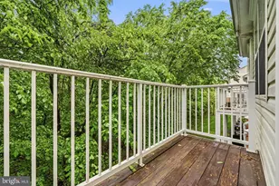 13698 Salk St, Herndon, VA 20171 - Photo 36