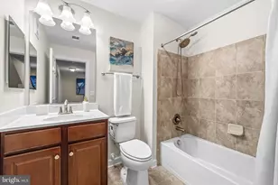 13698 Salk St, Herndon, VA 20171 - Photo 22