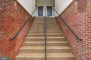 13698 Salk St, Herndon, VA 20171 - Photo 40