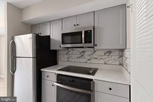 3803 Monte Vista Pl, Alexandria, VA 22309 - Photo 2