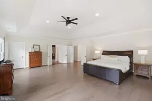 7821 Old Falls Rd, McLean, VA 22102 - Photo 24