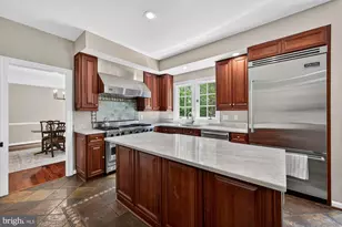 6303 Rockbridge Pl, Centreville, VA 20120 - Photo 14