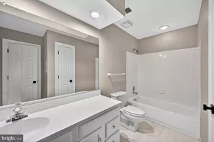 6303 Rockbridge Pl, Centreville, VA 20120 - Photo 46