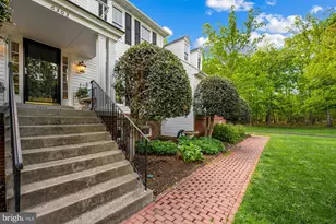 6303 Rockbridge Pl, Centreville, VA 20120 - Photo 72