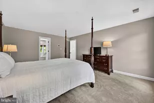 6303 Rockbridge Pl, Centreville, VA 20120 - Photo 34