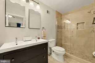 8226 Maple Ridge Ave, Springfield, VA 22153 - Photo 22