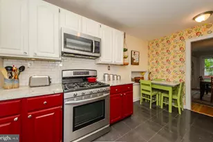 7133 Tyler Ave, Falls Church, VA 22042 - Photo 16