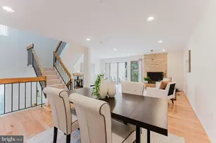 3177 Colchester Brook Ln, Fairfax, VA 22031 - Photo 12