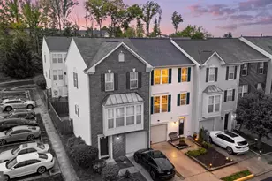 7864 Dogue Indian Cir, Lorton, VA 22079 - Photo 4