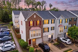 7864 Dogue Indian Cir, Lorton, VA 22079 - Photo 2