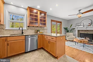 6021 Liberty Bell Ct, Burke, VA 22015 - Photo 14