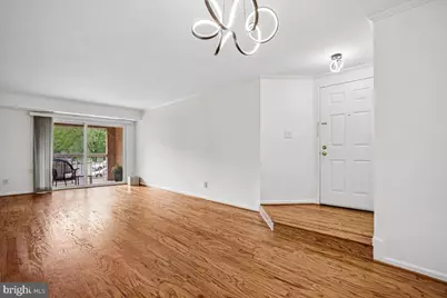 5800 Cove Landing Road #304, Burke, VA 22015 - Photo 12