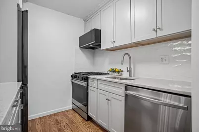 5800 Cove Landing Road #304, Burke, VA 22015 - Photo 4