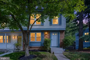 1577 Bennington Woods Ct, Reston, VA 20194 - Photo 2