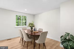 1577 Bennington Woods Ct, Reston, VA 20194 - Photo 16