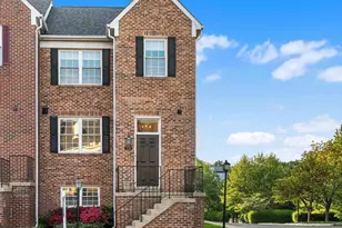 2100 Hutchison Grove Ct, Falls Church, VA 22043 - Photo 30