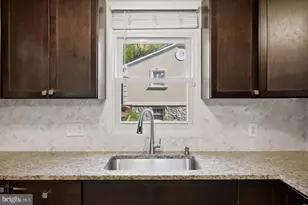6500 Haystack Rd, Alexandria, VA 22310 - Photo 12