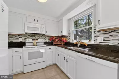 1754 Sundance Drive, Reston, VA 20194 - Photo 18