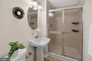 1754 Sundance Dr, Reston, VA 20194 - Photo 24