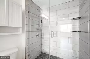 2451 Midtown Ave, Alexandria, VA 22303 - Photo 18
