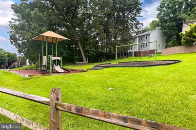 7451 Hatherleigh Court, Alexandria, VA 22315 - Photo 48
