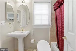 7323 Laurel Creek Ct, Springfield, VA 22150 - Photo 28