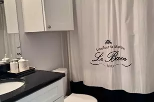2550 James Madison Cir, Herndon, VA 20171 - Photo 10
